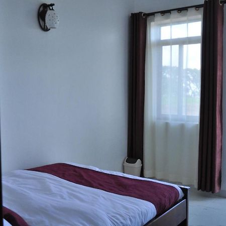 Golden View Hotel Ibanda מראה חיצוני תמונה